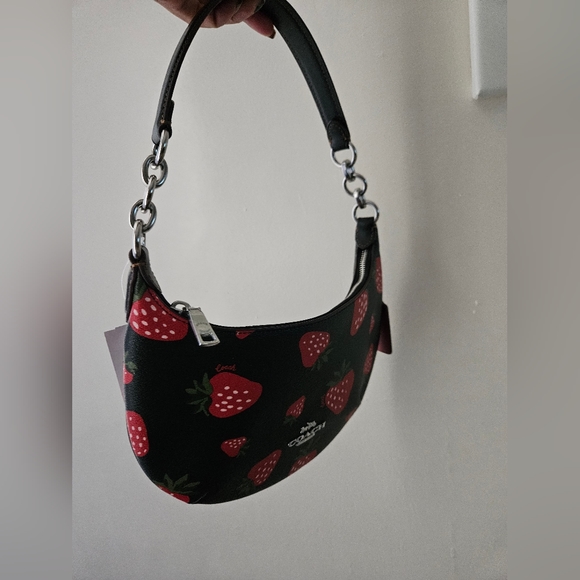 (Brand New) Payton Hobo With Wild Strawberry Print - Picture 7 of 10